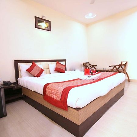 Hotel Radiance Gwalior Exterior photo