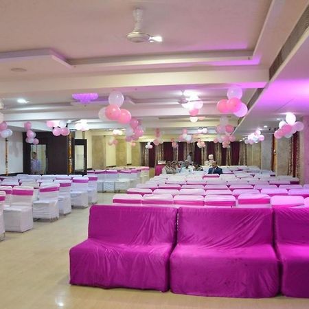 Hotel Radiance Gwalior Exterior photo